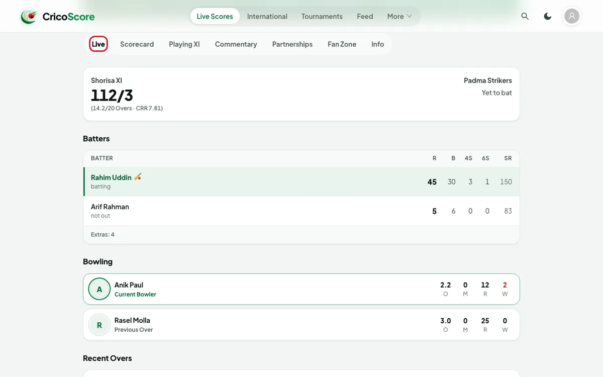 The Live tab of the demo match on a computer, with the batters Rahim Uddin 45 (30) and Arif Rahman. Live is circled.